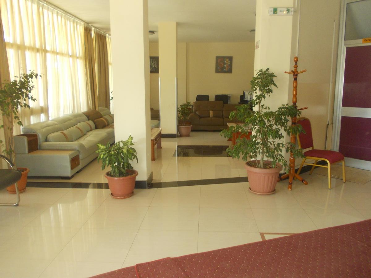 Asinuara Hotel Багір-Дар Екстер'єр фото